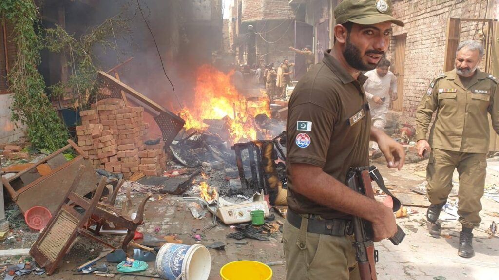 persecuted-believers-in-Pakistan-after-rioting