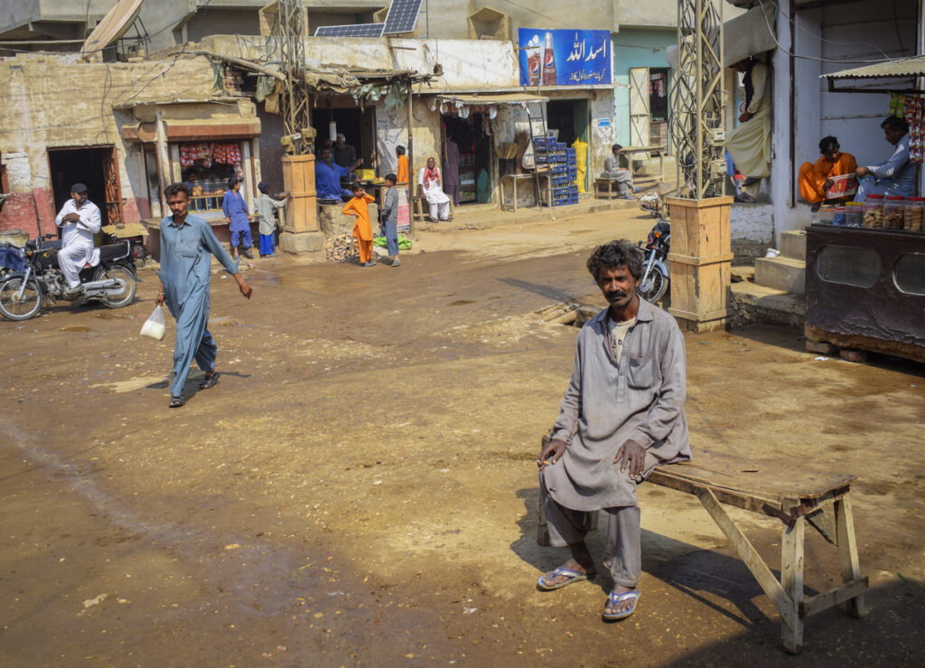 Christian workers face extreme job discrimination in Pakistan