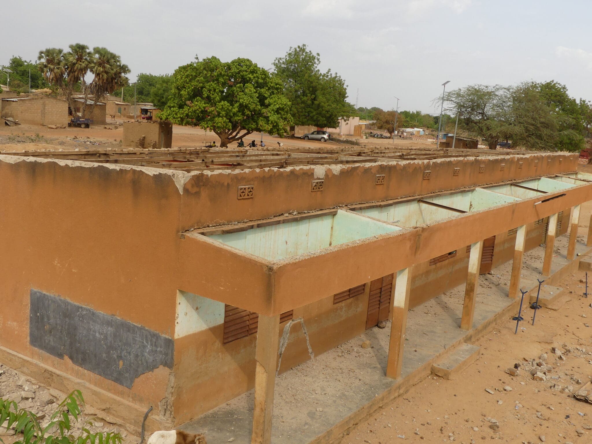 BEFORE: School in Burkina Faso before renovations